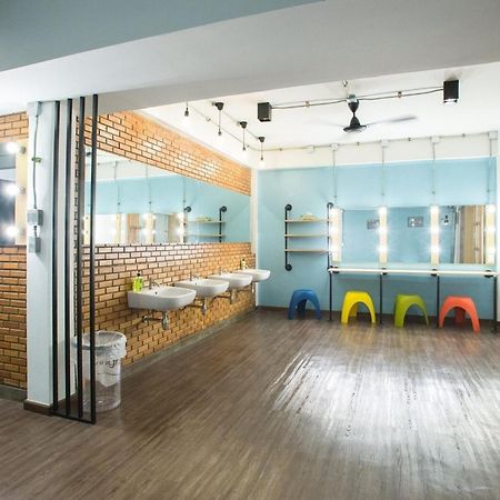 Vestique Hostel Chiang Mai Eksteriør billede