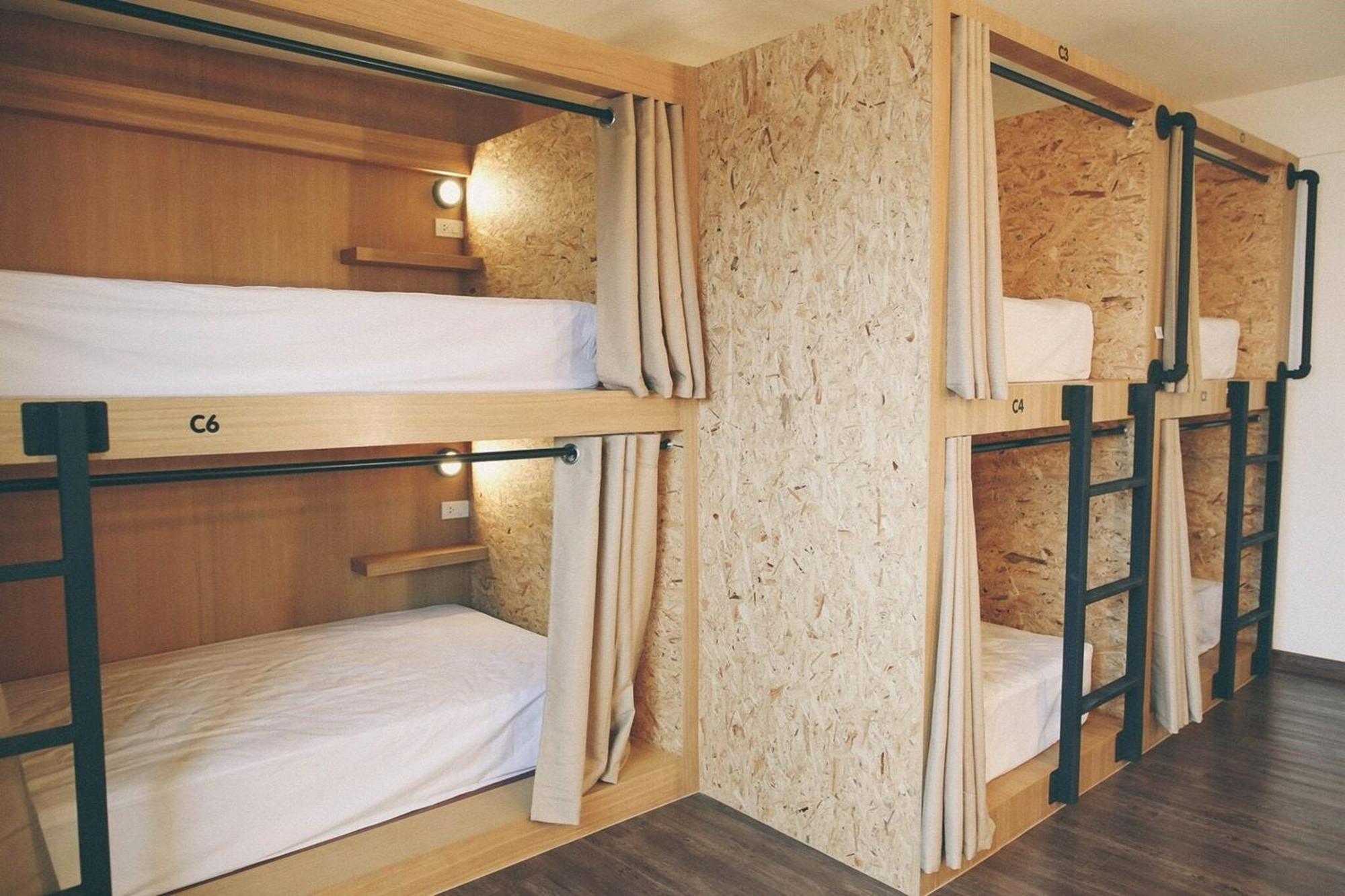 Vestique Hostel Chiang Mai Eksteriør billede